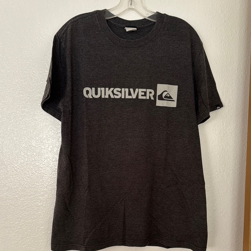 Quiksilver Black Short Sleeve Tee